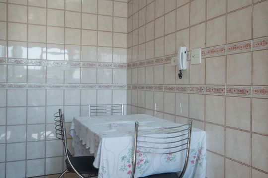 Cozinha de apartamento à venda com 4 quartos, 150m² em Vila Alexandria, São Paulo