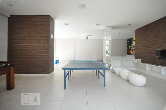 salão de jogos de apartamento para alugar com 3 quartos, 84m² em Parque Reboucas, São Paulo