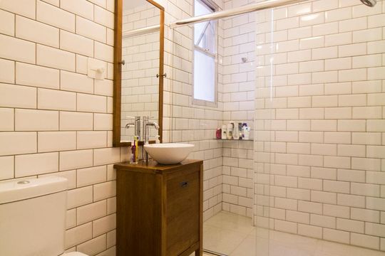 Banheiro de apartamento à venda com 2 quartos, 88m² em Jardim Paulista, São Paulo