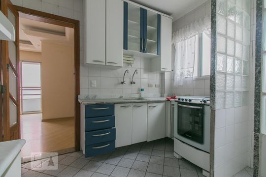 Cozinha de apartamento à venda com 3 quartos, 80m² em Planalto, São Bernardo do Campo
