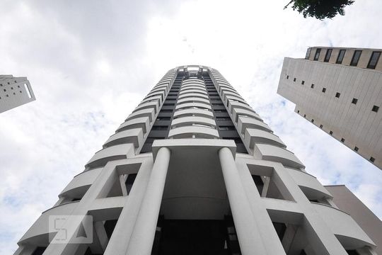 fachada de apartamento para alugar com 2 quartos, 60m² em Vila Andrade, São Paulo