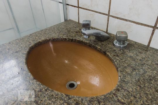 Banheiro Pia de kitnet/studio à venda com 1 quarto, 30m² em Barra Funda, São Paulo