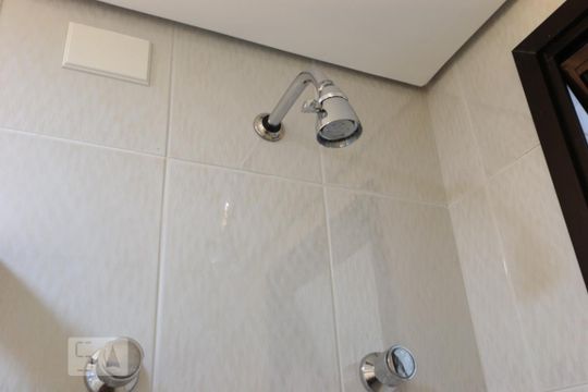 banheiro de apartamento à venda com 2 quartos, 80m² em Vila Suzana, São Paulo