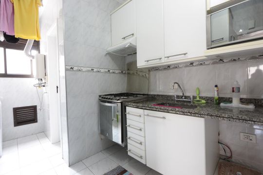 cozinha de apartamento à venda com 2 quartos, 80m² em Vila Suzana, São Paulo