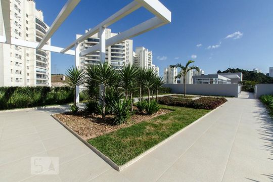 Área comum de kitnet/studio para alugar com 1 quarto, 51m² em Tamboré, Santana de Parnaíba