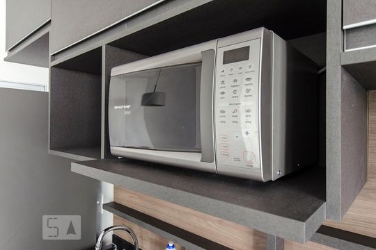 Cozinha de kitnet/studio para alugar com 1 quarto, 51m² em Tamboré, Santana de Parnaíba