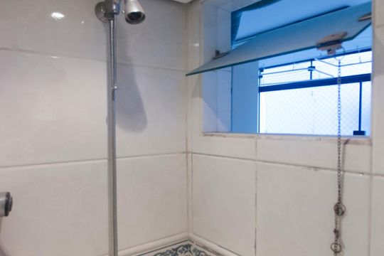 Banheiro de apartamento à venda com 3 quartos, 210m² em Santana, São Paulo