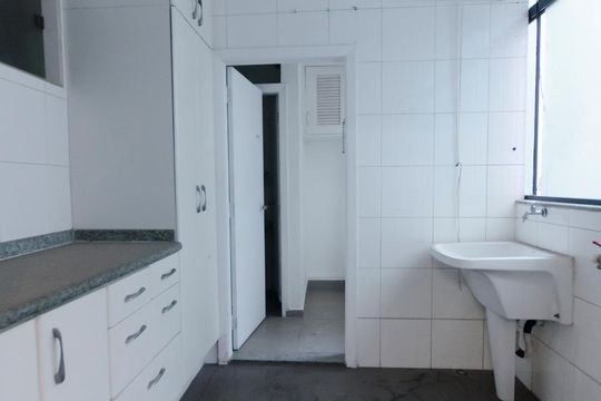 Lavanderia de apartamento para alugar com 3 quartos, 210m² em Santana, São Paulo