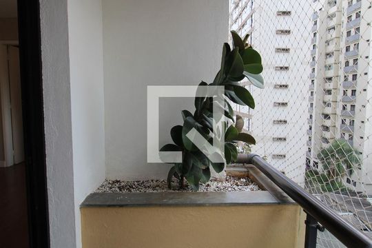 Varanda de apartamento para alugar com 1 quarto, 46m² em Vila Olímpia, São Paulo