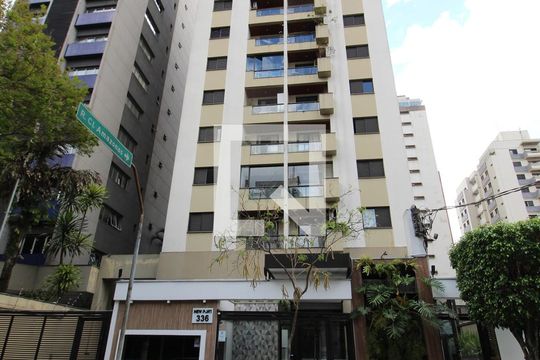 Fachada do Prédio de apartamento para alugar com 1 quarto, 46m² em Vila Olímpia, São Paulo