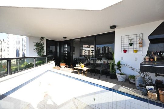 varanda gourmet	 de apartamento à venda com 4 quartos, 380m² em Real Parque, São Paulo