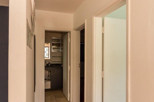Hall de apartamento para alugar com 2 quartos, 85m² em Consolação, São Paulo