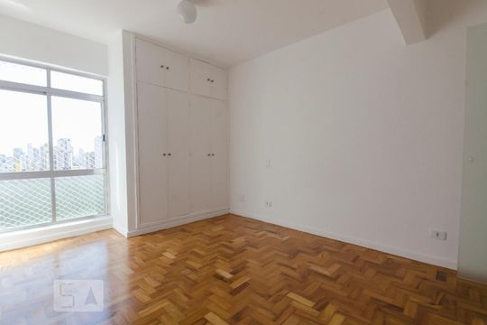 Suíte de apartamento para alugar com 1 quarto, 45m² em Água Branca, São Paulo