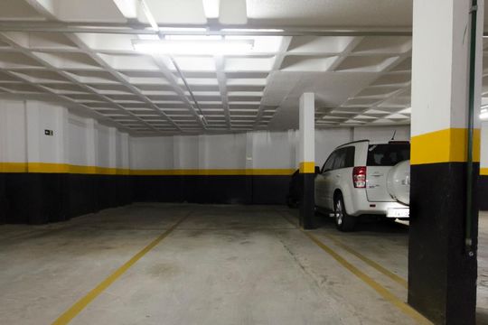 Garagem de apartamento para alugar com 2 quartos, 95m² em Várzea da Barra Funda, São Paulo