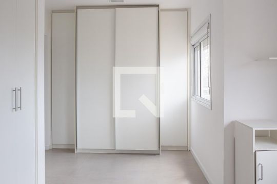 Suíte 1 de apartamento para alugar com 2 quartos, 95m² em Várzea da Barra Funda, São Paulo