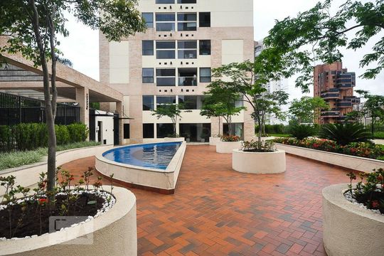 entrada de apartamento à venda com 1 quarto, 70m² em Jardim Fonte do Morumbi, São Paulo