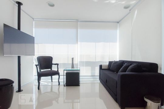 Sala de apartamento para alugar com 1 quarto, 35m² em Consolação, São Paulo