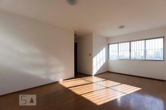 Apartamento à venda com 2 quartos, 80m² em Vila Gumercindo, São Paulo