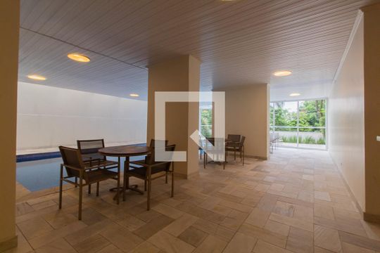 Área comum - Piscina de apartamento à venda com 4 quartos, 270m² em Vila Suzana, São Paulo