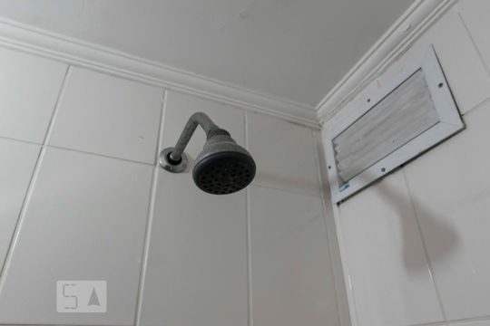 Banheiro social (Chuveiro) de apartamento para alugar com 3 quartos, 83m² em Vila Clementino, São Paulo