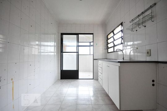 cozinha de apartamento à venda com 2 quartos, 60m² em Vila Progredior, São Paulo