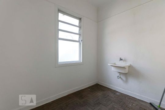 1o. Andar - Lavanderia de casa à venda com 3 quartos, 180m² em Vila Mariana, São Paulo