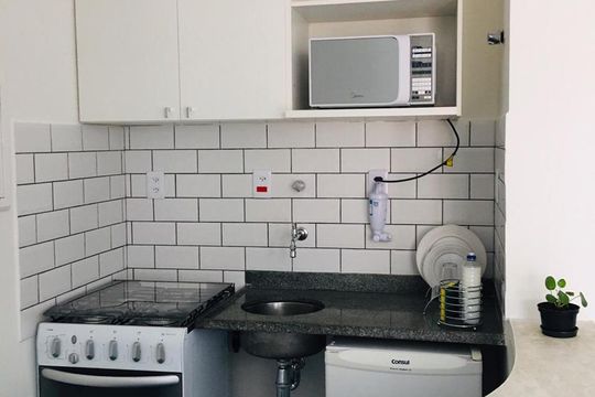 Cozinha de kitnet/studio para alugar com 1 quarto, 36m² em Santa Cecília, São Paulo