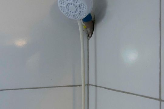Banheiro (Chuveiro) de apartamento para alugar com 1 quarto, 12m² em Aclimação, São Paulo