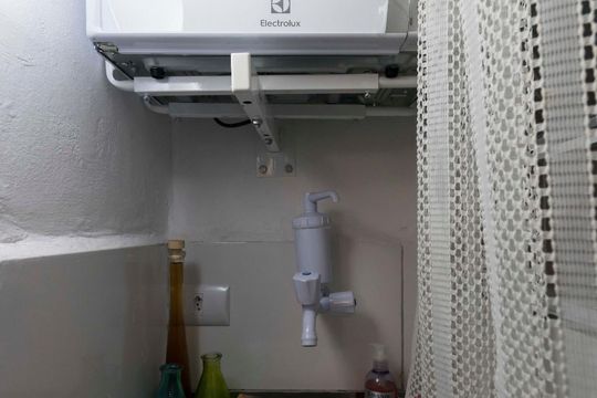 Cozinha de apartamento para alugar com 1 quarto, 12m² em Aclimação, São Paulo