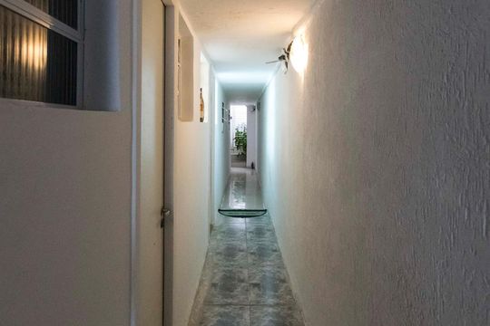 Área comum - Corredor de apartamento para alugar com 1 quarto, 12m² em Aclimação, São Paulo