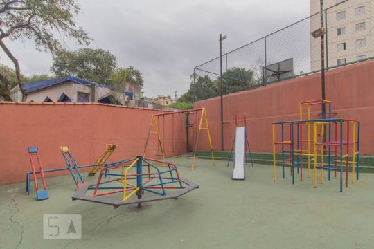 Playground de apartamento para alugar com 2 quartos, 51m² em Vila Vermelha, São Paulo