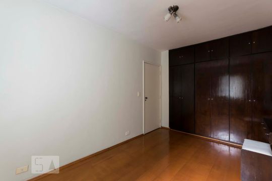 Quarto de apartamento para alugar com 1 quarto, 61m² em Cambuci, São Paulo