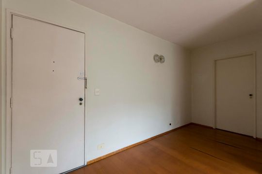 Sala de apartamento para alugar com 1 quarto, 61m² em Cambuci, São Paulo
