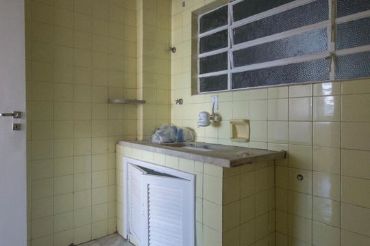 Cozinha de apartamento à venda com 1 quarto, 48m² em Liberdade, São Paulo