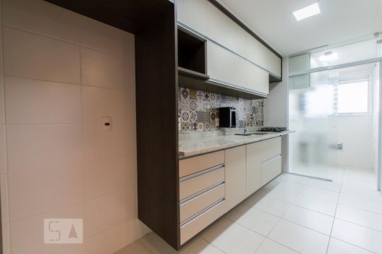 Cozinha de apartamento à venda com 2 quartos, 77m² em Centro, Osasco