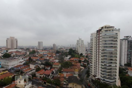 Vista Quarto 1 de apartamento à venda com 2 quartos, 60m² em Santa Teresinha, São Paulo