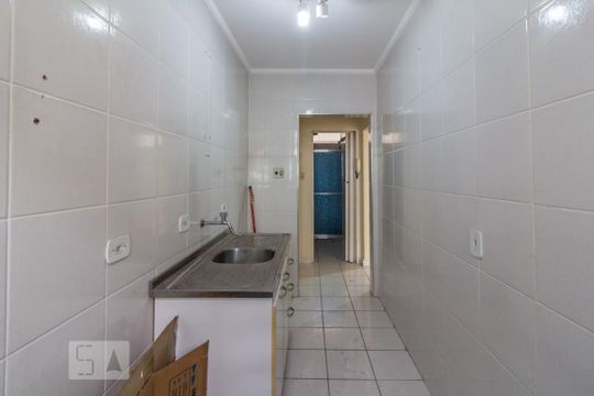 Cozinha de apartamento para alugar com 1 quarto, 45m² em Vila Buarque, São Paulo