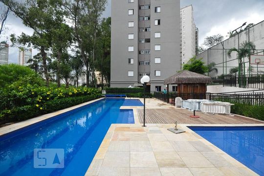 piscina de apartamento para alugar com 3 quartos, 61m² em Vila Andrade, São Paulo