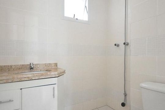 banheiro de apartamento para alugar com 3 quartos, 61m² em Vila Andrade, São Paulo