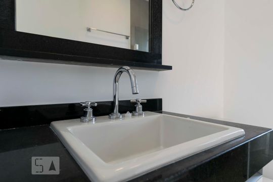 Banheiro (Torneira) de kitnet/studio à venda com 1 quarto, 33m² em Vila Mariana, São Paulo