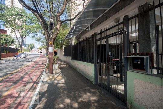 Fachada de apartamento para alugar com 3 quartos, 68m² em Vila Vermelha, São Paulo