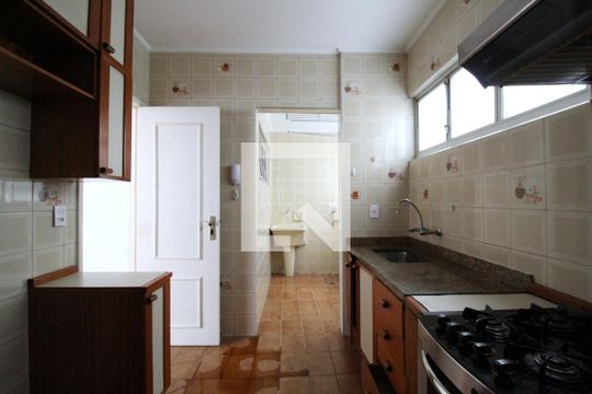 Cozinha de apartamento para alugar com 3 quartos, 92m² em Vila Nova Conceição, São Paulo