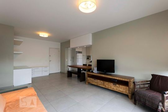 Sala de apartamento para alugar com 2 quartos, 106m² em Jardim Glória, São Paulo