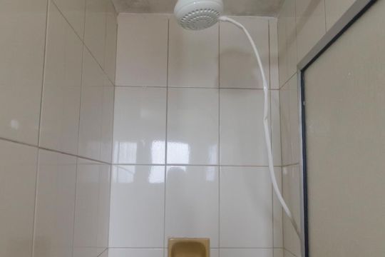 Banheiro de apartamento à venda com 2 quartos, 70m² em Vila Romana, São Paulo