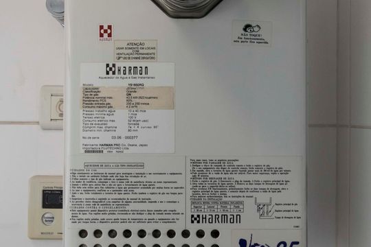 Lavanderia (Aquecedor à gás) de apartamento à venda com 3 quartos, 75m² em Vila Gomes Cardim, São Paulo