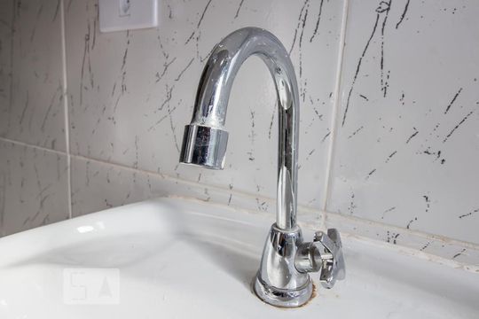 Cozinha detalhe de casa para alugar com 1 quarto, 41m² em Sumaré, São Paulo
