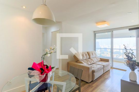 Apartamento à venda com 2 quartos, 68m² em Brooklin Paulista, São Paulo