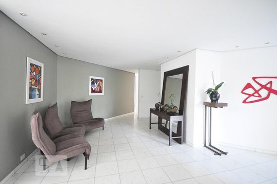 hall social de apartamento à venda com 4 quartos, 236m² em Vila Suzana, São Paulo