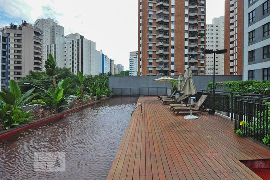 piscina de apartamento para alugar com 1 quarto, 70m² em Vila Suzana, São Paulo