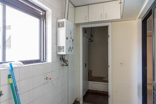 Área de serviço de apartamento à venda com 2 quartos, 105m² em Indianópolis, São Paulo